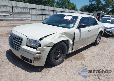 2008 Chrysler 300 Touring from USA, damaged, VIN 2C3KA53G28H207836